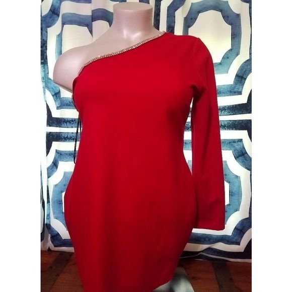 Plus size asymmetrical red diamond party dress. - Picture 1 of 5
